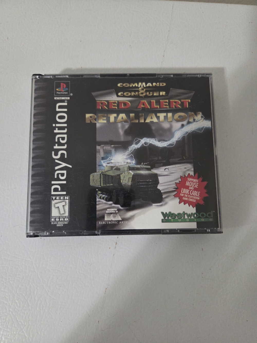 Command & Conquer: Red Alert - Retaliation (Sony PlayStation 1)